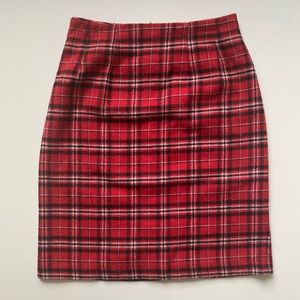 Vintage JG Hook Petite Red Black White Plaid Wool Blend Pencil Skirt Women’s 2P